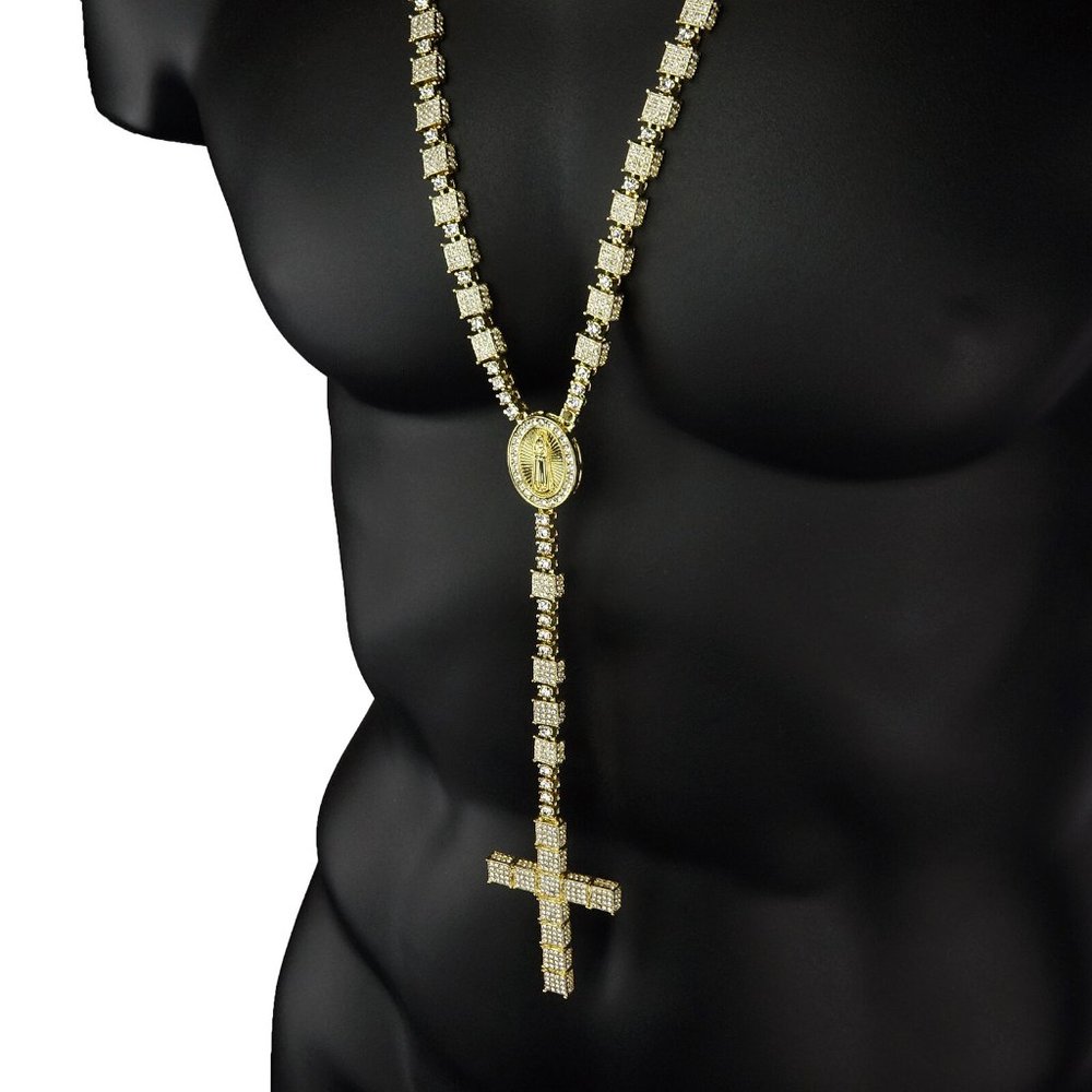 New Men's 14k Gold 3D Cluster Cross!!